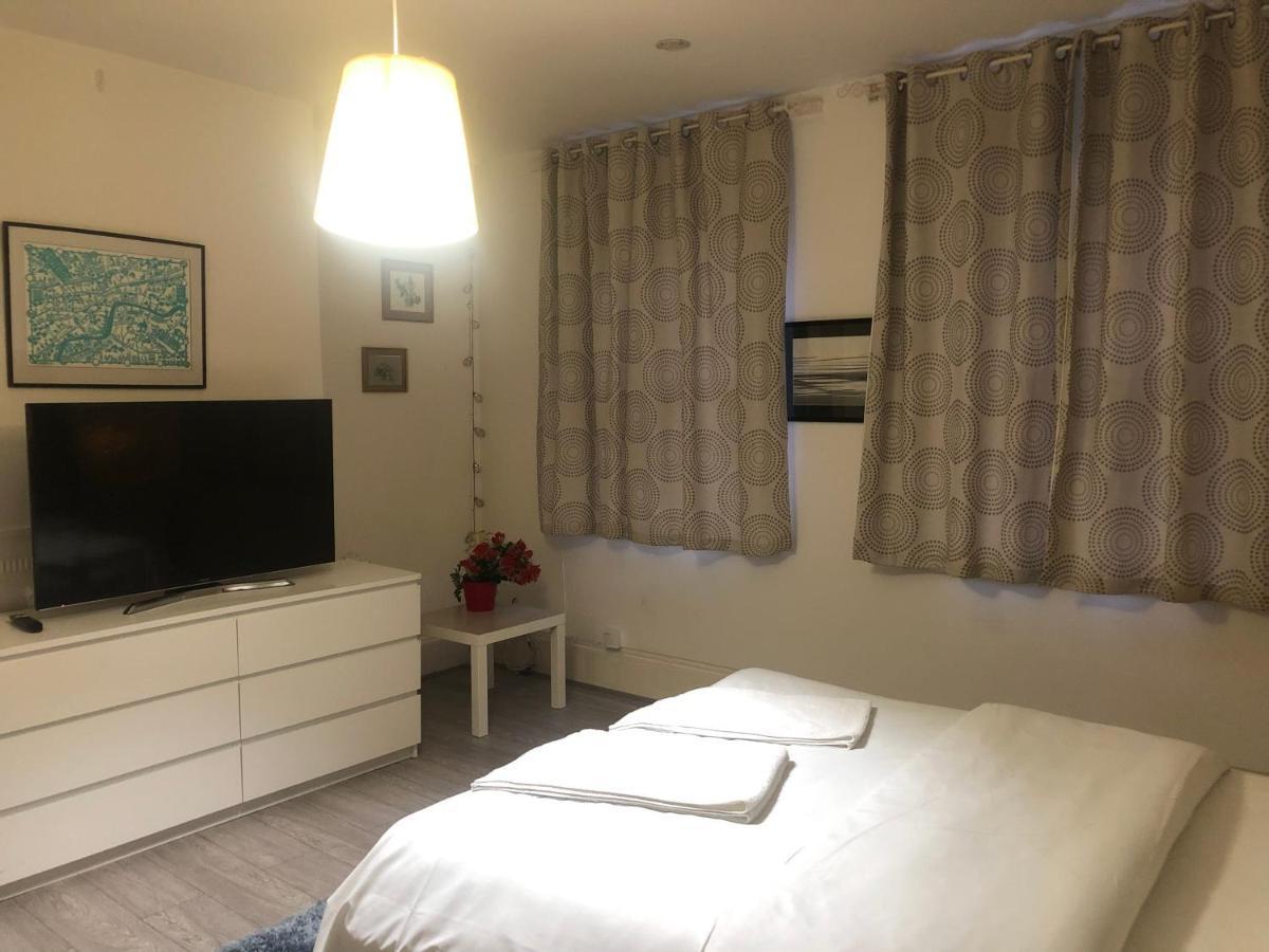 Oyo 94 Bricklane Studio Flats 호텔 런던 외부 사진