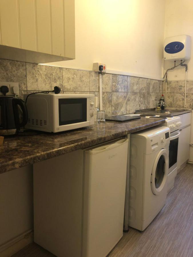 Oyo 94 Bricklane Studio Flats 호텔 런던 외부 사진
