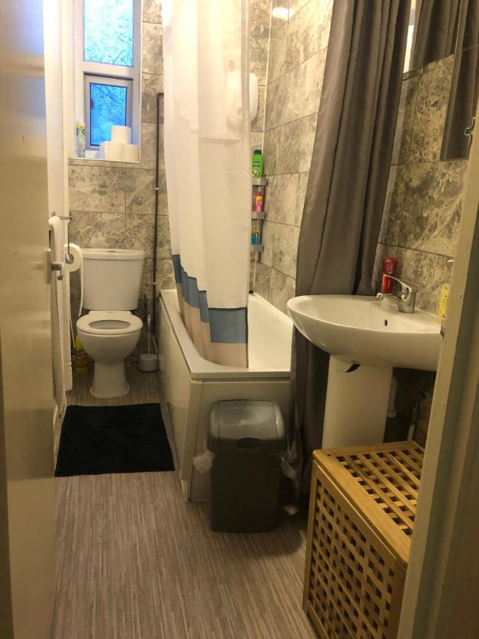 Oyo 94 Bricklane Studio Flats 호텔 런던 외부 사진